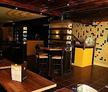 Metropole Budget Saint Julian's