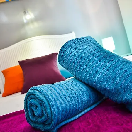 Albergue Metropole Budget St. Julian's