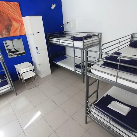 Albergue Metropole Budget St. Julian's